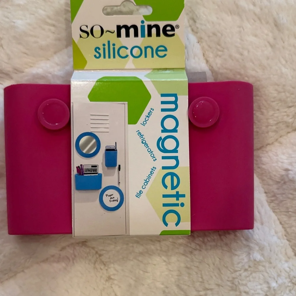 So~mine Silicone Magnetic Utility Bin and Magnetic Mirror in Pink